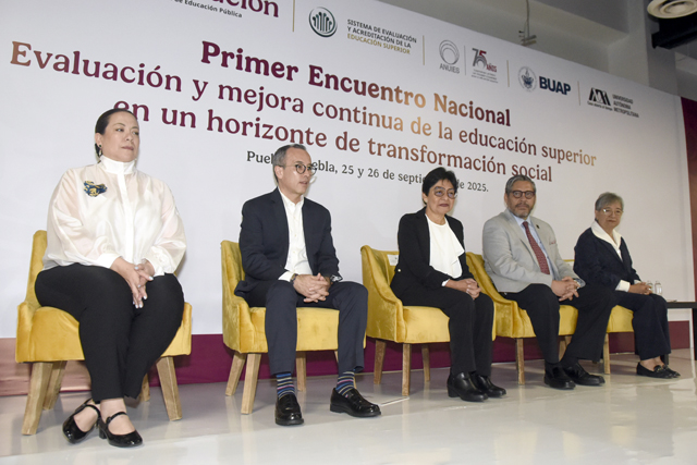 INAUGURAN EN LA BUAP PRIMER ENCUENTRO NACIONAL DE EVALUACIÓN Y MEJORA CONTINUA DE LA EDUCACIÓN SUPERIOR