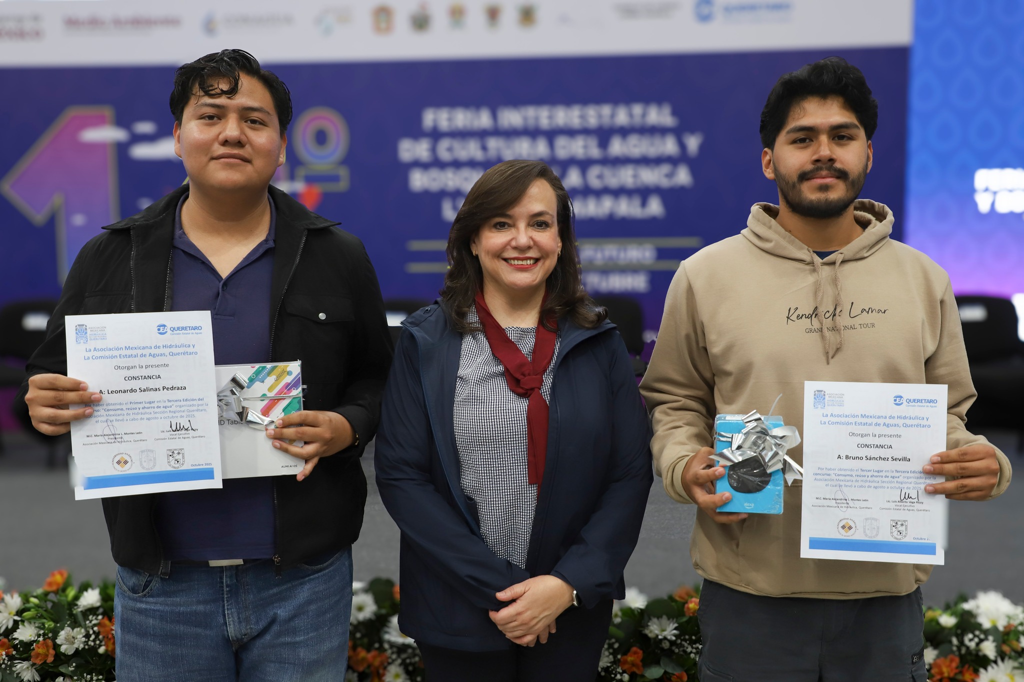 Estrategias de cuidado y ahorro del agua dan triunfo a estudiantes UAQ, en certamen estatal