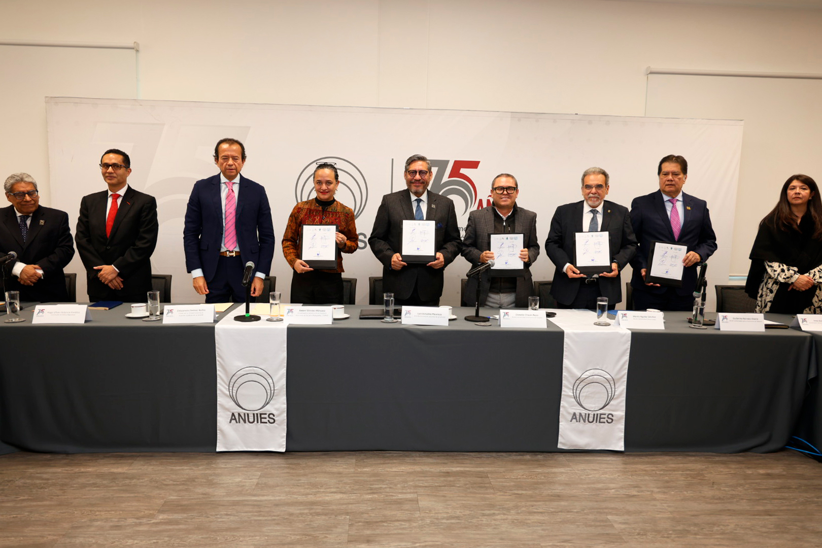 Instituciones se comprometen en temas de refugio y migración